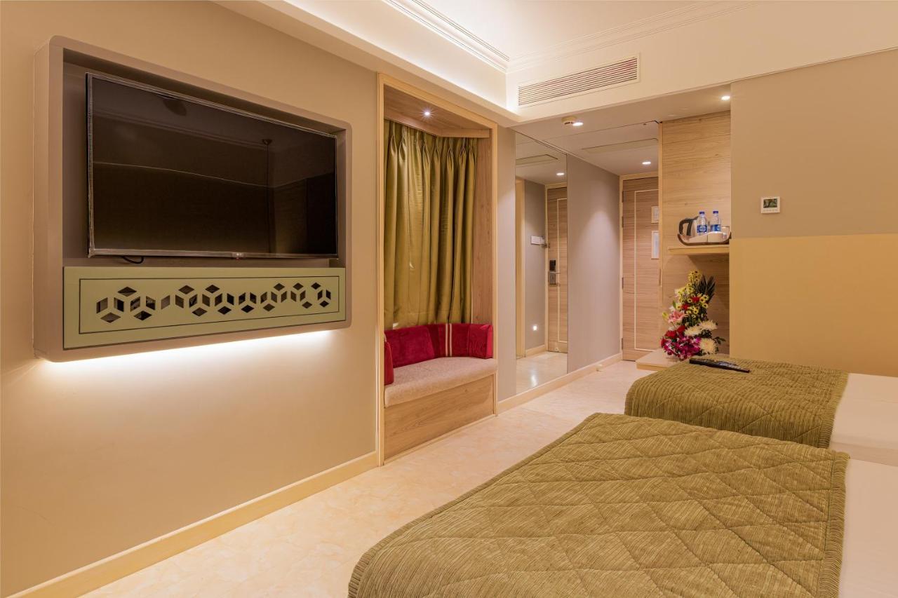 The Paradise By Tunga Mumbai Exterior photo