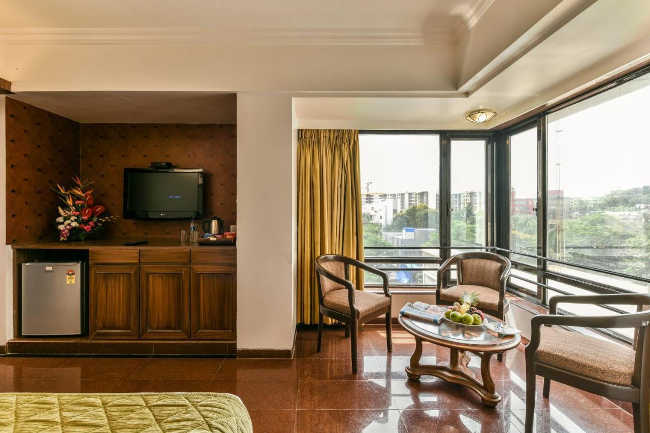 The Paradise By Tunga Mumbai Exterior photo