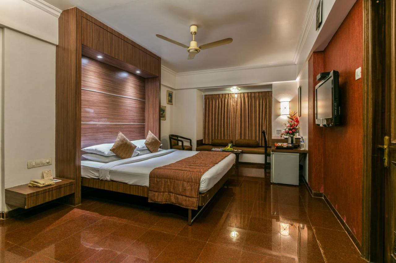 The Paradise By Tunga Mumbai Exterior photo
